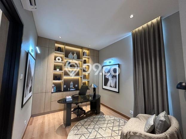 Hunian Elit LB 277m2 Siap Pakai Desain Elegan di Gading Serpong, Tangerang Hunian Elit LB 277m2 Siap Pakai Desain Elegan di Gading Serpong, Tangerang