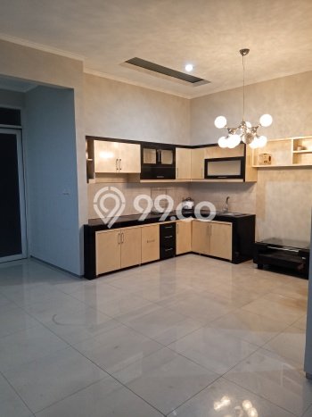 Rumah Luas Asri 3 KT Siap Huni di Taman Kopo Indah Bandung Rumah Luas Asri 3 KT Siap Huni di Taman Kopo Indah Bandung