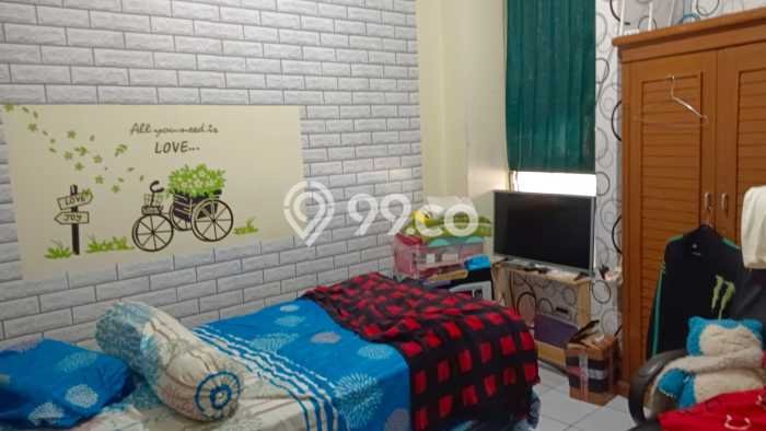 Ruko Dijual di Jakarta Barat LT 110m2 & LB 440m2 Lokasi Terbaik! Ruko Dijual di Jakarta Barat LT 110m2 & LB 440m2 Lokasi Terbaik!