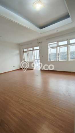 Siap Huni Rumah Mewah 5 Kamar di Kelapa Gading Dekat ke Mana Pun Siap Huni Rumah Mewah 5 Kamar di Kelapa Gading Dekat ke Mana Pun