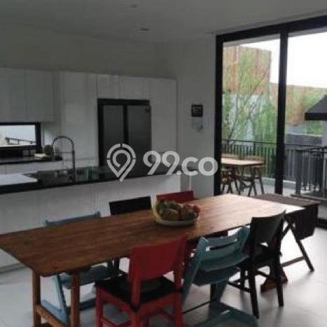 Rumah Luxury Modern Siap Huni di Kemang Jakarta Selatan Rumah Luxury Modern Siap Huni di Kemang Jakarta Selatan