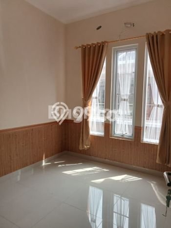 For Sale Rumah 3 Kamar Lokasi Strategis Nyaman dan Strategis di Cilodong For Sale Rumah 3 Kamar Lokasi Strategis Nyaman dan Strategis di Cilodong