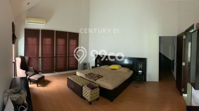 Siap Huni Rumah Mewah 4 Kamar di Tebet Dekat ke Mana Pun Siap Huni Rumah Mewah 4 Kamar di Tebet Dekat ke Mana Pun