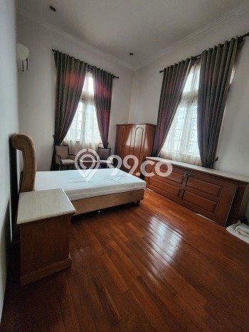 Sewa Rumah Bagus di Menteng Harga Rp 1,3 Miliar/ Tahun Sewa Rumah Bagus di Menteng Harga Rp 1,3 Miliar/ Tahun