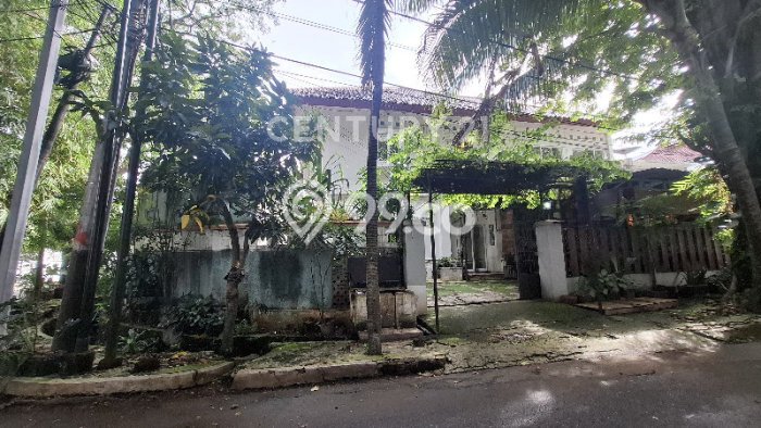 Dijual Rumah Premium dengan Fasilitas Sekitar Lengkap di Kebayoran Baru, Jakarta Selatan Dijual Rumah Premium dengan Fasilitas Sekitar Lengkap di Kebayoran Baru, Jakarta Selatan