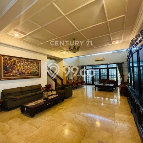 Siap Huni Rumah Mewah 5 Kamar di Menteng Dekat ke Mana Saja Siap Huni Rumah Mewah 5 Kamar di Menteng Dekat ke Mana Saja