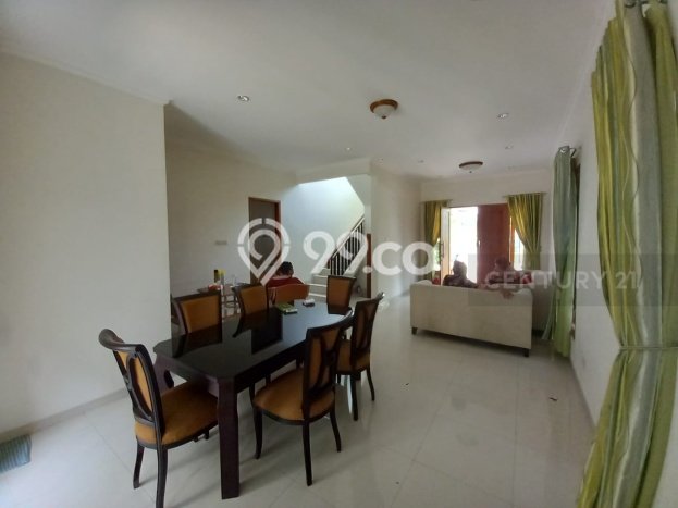 Best Deal Hunian Premium Ideal dan Luas di Jagakarsa, Jakarta Selatan Best Deal Hunian Premium Ideal dan Luas di Jagakarsa, Jakarta Selatan