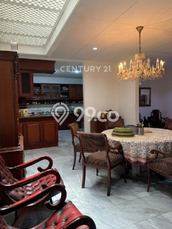 Hunian Mewah Siap Huni LT 362m2 di Kebayoran Baru, Jakarta Selatan Hunian Mewah Siap Huni LT 362m2 di Kebayoran Baru, Jakarta Selatan
