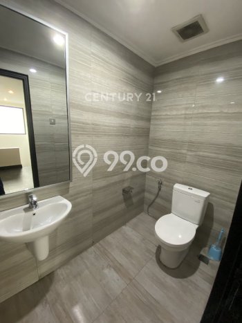 Hunian Modern Dikontrakkan 5 Kamar di Kebayoran Baru Bisa Nego Hunian Modern Dikontrakkan 5 Kamar di Kebayoran Baru Bisa Nego
