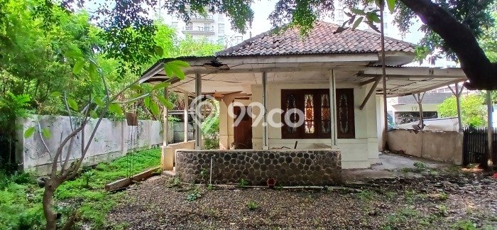 Tanah Kawasan Komersial Kawasan Menteng, Luas 398m2m², Ideal untuk Bisnis Tanah Kawasan Komersial Kawasan Menteng, Luas 398m2m², Ideal untuk Bisnis