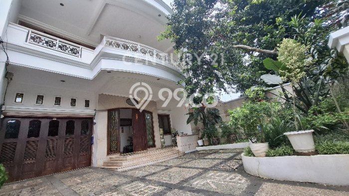 For Sale Rumah Mewah Exclusive di Kebayoran Baru, Jakarta Selatan For Sale Rumah Mewah Exclusive di Kebayoran Baru, Jakarta Selatan