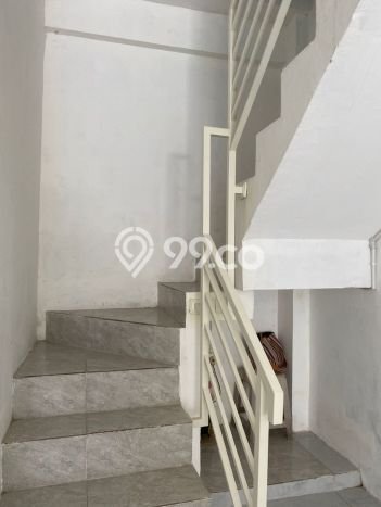 Ruko Dijual di Sidoarjo LT 80m2 & LB 126m2 Lokasi Terbaik! Ruko Dijual di Sidoarjo LT 80m2 & LB 126m2 Lokasi Terbaik!