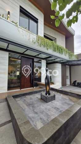 Hot Offer Hunian Mewah Ideal dan Luas di Wiyung, Surabaya Hot Offer Hunian Mewah Ideal dan Luas di Wiyung, Surabaya