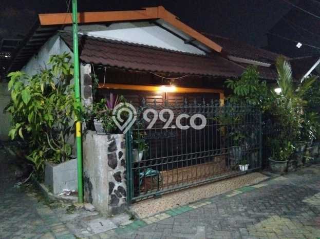 Rumah Modern Minimalis 3 KT Bisa Langsung Pindah di Sidoarjo Rumah Modern Minimalis 3 KT Bisa Langsung Pindah di Sidoarjo