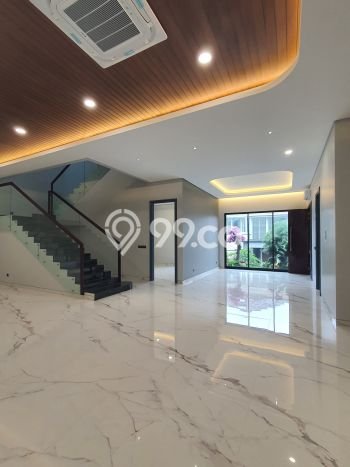 Rumah Elit LB 567m2 Siap Huni Desain Elegan di Citraland, Surabaya Rumah Elit LB 567m2 Siap Huni Desain Elegan di Citraland, Surabaya