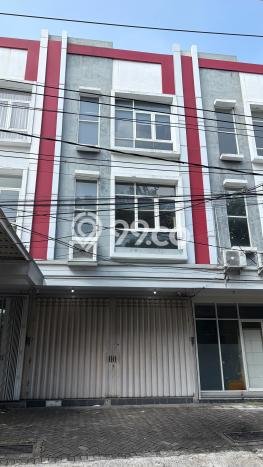 Ruko Bagus Dijual LB 151m2 Lokasi Strategis Surabaya Area Cocok untuk Berbisnis Ruko Bagus Dijual LB 151m2 Lokasi Strategis Surabaya Area Cocok untuk Berbisnis