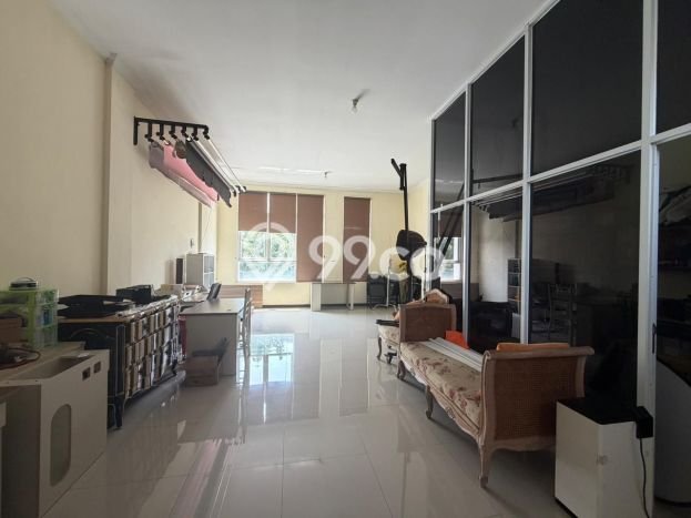 Ruko Bagus Dijual LB 151m2 Lokasi Strategis Surabaya Area Cocok untuk Berbisnis Ruko Bagus Dijual LB 151m2 Lokasi Strategis Surabaya Area Cocok untuk Berbisnis