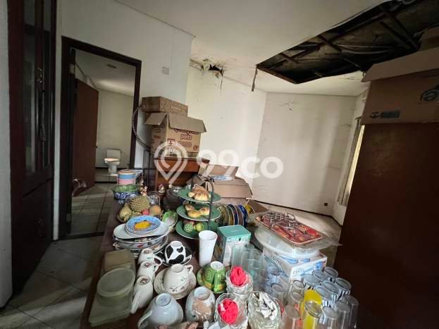 Rumah Elit Modern Siap Huni di Pejaten Jakarta Selatan Rumah Elit Modern Siap Huni di Pejaten Jakarta Selatan