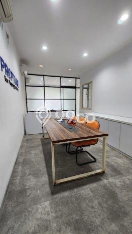 Unit Ruko Dijual di Tangerang LT 67m2 & LB 162m2 Unit Ruko Dijual di Tangerang LT 67m2 & LB 162m2