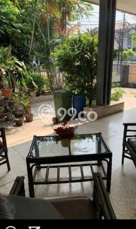 Rumah Mewah LB 300m2 Siap Pakai Desain Elegan di Kramat, Jakarta Pusat Rumah Mewah LB 300m2 Siap Pakai Desain Elegan di Kramat, Jakarta Pusat
