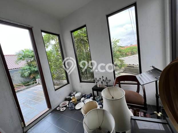 Rumah Elit Modern Siap Huni di Pejaten Jakarta Selatan Rumah Elit Modern Siap Huni di Pejaten Jakarta Selatan