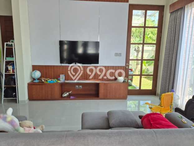 Vila Kawasan , Luas 240m2m², Tersedia Segera, Harganya Bersaing Vila Kawasan , Luas 240m2m², Tersedia Segera, Harganya Bersaing