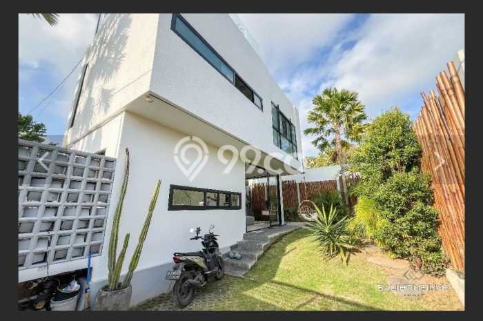 Vila Kawasan , Area 135m2m², Lingkungan Nyaman Vila Kawasan , Area 135m2m², Lingkungan Nyaman