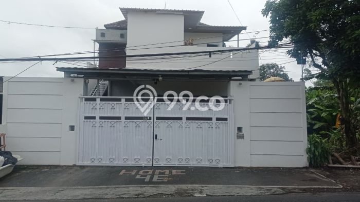 Rumah Eksklusif Siap Huni LT 275m2 di Denpasar Barat, Denpasar Rumah Eksklusif Siap Huni LT 275m2 di Denpasar Barat, Denpasar