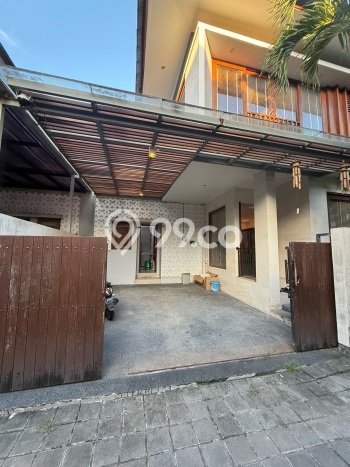 Rumah Elit LB 213m2 Siap Pakai Desain Elegan di Panjer, Denpasar Rumah Elit LB 213m2 Siap Pakai Desain Elegan di Panjer, Denpasar