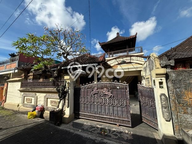 SPECIAL OFFER! Rumah Asri area Denpasar Timur, Luas 200m² Bangunan 200m² SPECIAL OFFER! Rumah Asri area Denpasar Timur, Luas 200m² Bangunan 200m²