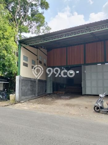 Gudang Usaha Dijual di Denpasar Barat Denpasar LT 650m2 & LB 550m2 Gudang Usaha Dijual di Denpasar Barat Denpasar LT 650m2 & LB 550m2