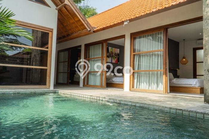 Vila Kawasan , Luas 217m2m², Akses ke beragam keperluan Vila Kawasan , Luas 217m2m², Akses ke beragam keperluan