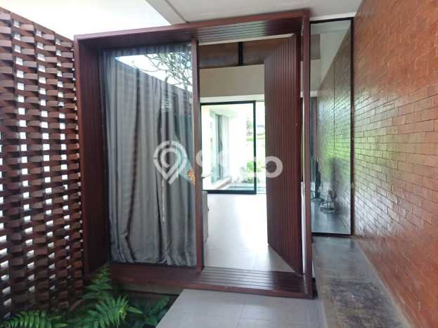 Dijual Vila Kawasan Ubud, Dimensi 168m2m², Posisi Premium Dijual Vila Kawasan Ubud, Dimensi 168m2m², Posisi Premium