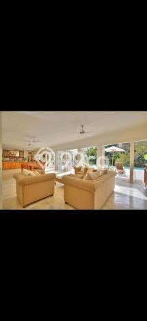 Vila Premium Kawasan , Area 2200m2m², Area Nyaman Vila Premium Kawasan , Area 2200m2m², Area Nyaman