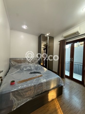 Rumah Elit LB 213m2 Siap Pakai Desain Elegan di Panjer, Denpasar Rumah Elit LB 213m2 Siap Pakai Desain Elegan di Panjer, Denpasar