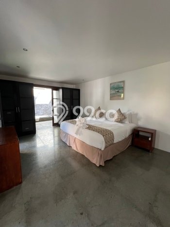 Vila Kawasan , Area 409m2m², Akses ke Pusat Kota Vila Kawasan , Area 409m2m², Akses ke Pusat Kota