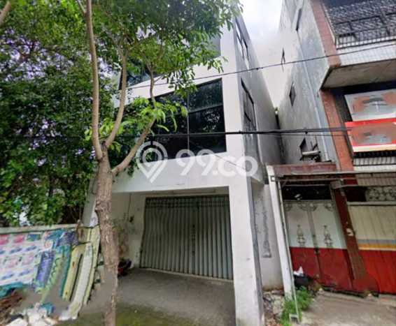 FOR SALE! Ruko di Genteng Surabaya, LT 117m2, LB 180m2 FOR SALE! Ruko di Genteng Surabaya, LT 117m2, LB 180m2