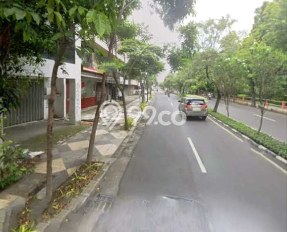 FOR SALE! Ruko di Genteng Surabaya, LT 117m2, LB 180m2 FOR SALE! Ruko di Genteng Surabaya, LT 117m2, LB 180m2