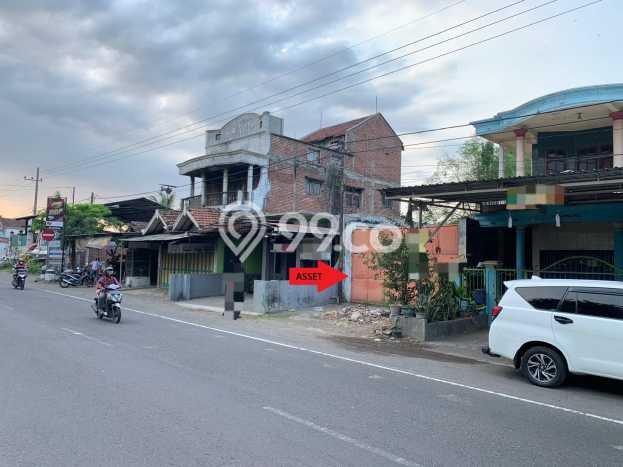 Area Ramai! Gudang Dijual di Kraton untuk Bisnis Luas Bangunan 800m2 Area Ramai! Gudang Dijual di Kraton untuk Bisnis Luas Bangunan 800m2