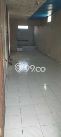 Rumah Strategis Modern Lb 300m2 di Tandes, Surabaya Rumah Strategis Modern Lb 300m2 di Tandes, Surabaya