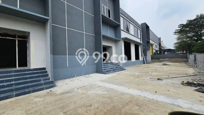 FOR RENT! Gudang di Jababeka Cocok untuk Bisnis 2650m2 FOR RENT! Gudang di Jababeka Cocok untuk Bisnis 2650m2