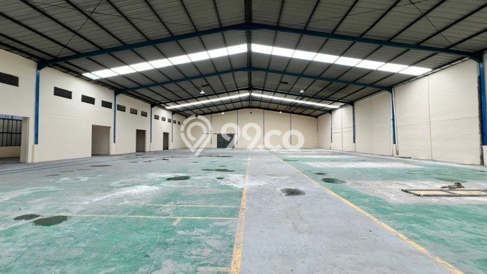 Disewakan Gudang di , Luas 2300m2m², Area Berkembang Disewakan Gudang di , Luas 2300m2m², Area Berkembang