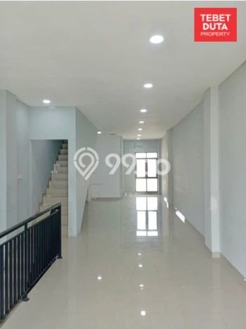 Ruko disewakan lokasi strategis Tebet Jakarta Selatan 119m2 Ruko disewakan lokasi strategis Tebet Jakarta Selatan 119m2