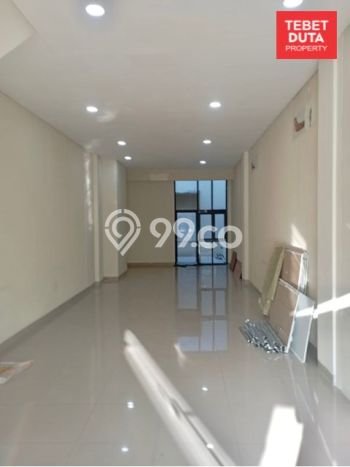 Ruko disewakan lokasi strategis Tebet Jakarta Selatan 119m2 Ruko disewakan lokasi strategis Tebet Jakarta Selatan 119m2