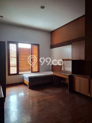 Rumah Mewah LB 600m2 Siap Huni Desain Elegan di Sunter, Jakarta Utara Rumah Mewah LB 600m2 Siap Huni Desain Elegan di Sunter, Jakarta Utara