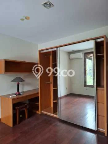 Rumah Mewah LB 600m2 Siap Huni Desain Elegan di Sunter, Jakarta Utara Rumah Mewah LB 600m2 Siap Huni Desain Elegan di Sunter, Jakarta Utara