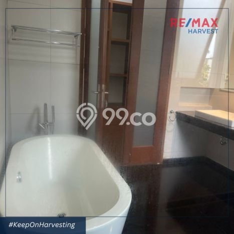 Jarang Ada! Rumah Kontrakan 4 Kamar Nyaman Siap Huni Kemang Jarang Ada! Rumah Kontrakan 4 Kamar Nyaman Siap Huni Kemang