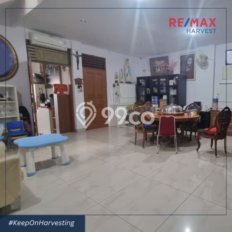 Hunian Mewah LB 250m2 Siap Huni Desain Elegan di Green Ville, Jakarta Barat Hunian Mewah LB 250m2 Siap Huni Desain Elegan di Green Ville, Jakarta Barat
