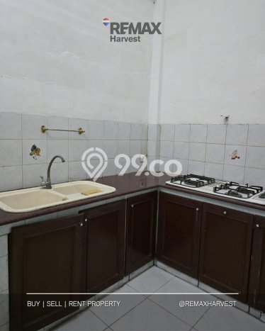 Ruko Dijual di Jakarta Pusat LT 76m2 & LB 306m2 Lokasi Terbaik! Ruko Dijual di Jakarta Pusat LT 76m2 & LB 306m2 Lokasi Terbaik!