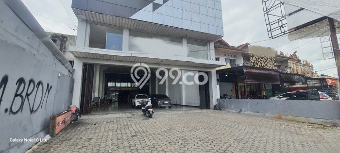 Disewakan Ruko di Mlati Sleman LT 750m2, LB 600m2 Disewakan Ruko di Mlati Sleman LT 750m2, LB 600m2